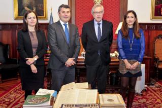 Visita al TSXG del delegado territorial de la Xunta en A Coruña